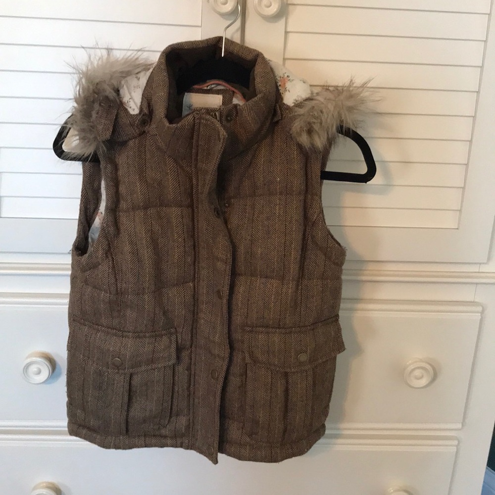 Vest with fur hood